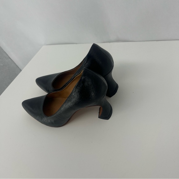 John Fluevlog | Black Textured Heels - Picture 13 of 14